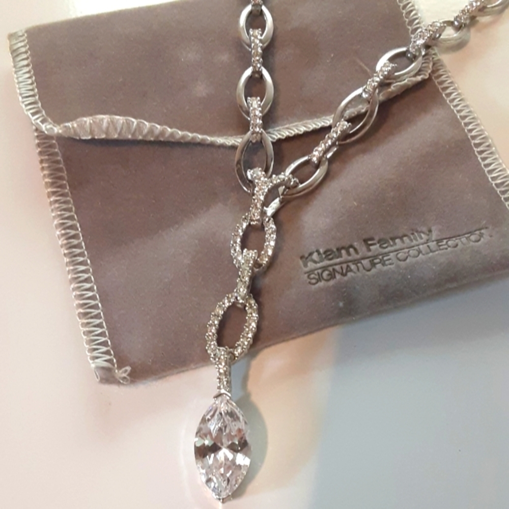 Lia Sophia kiam family collectin Elegant Silver cz Necklace rhinestone cubic zir